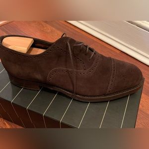 Men’s Oxford in brown suede